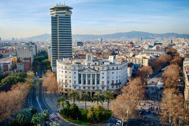 "Comandancia Naval de Barcelona" (CC BY 2.0) by el_ave